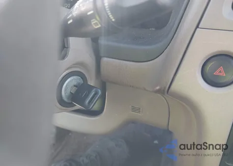 2004 Nissan Pathfinder Le Platinum from USA, damaged, VIN JN8DR09Y44W920639